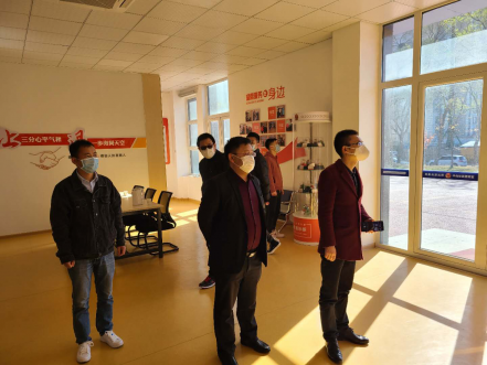 广安爱多贺洪燕一行光临J9.COM软件